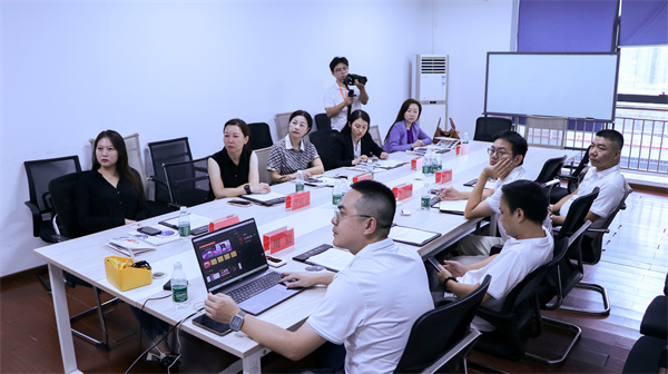 欧洲杯体育向评审团共享了在智能制造与数字化就业限度的实施训诲-开云(中国)Kaiyun·官方网站